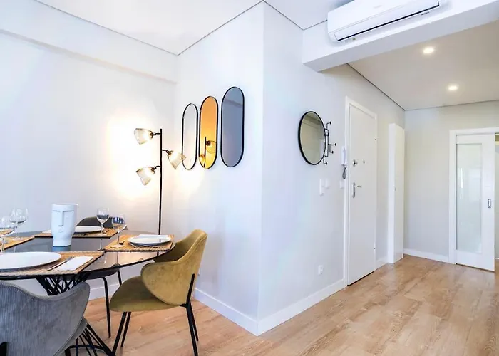 New - Luxury & Bright * Lisbon